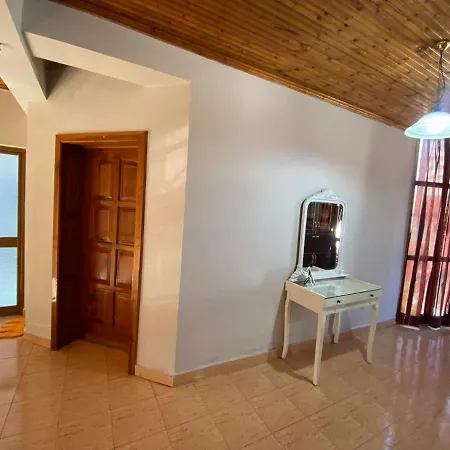 Gather ゲストハウス *