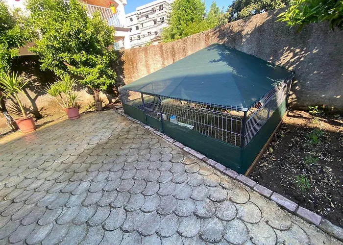 Konukevi Gather Shkodër